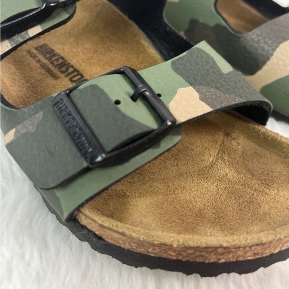Birkenstock slides double green camo straps 3.5 Arizona style. - Picture 3 of 4